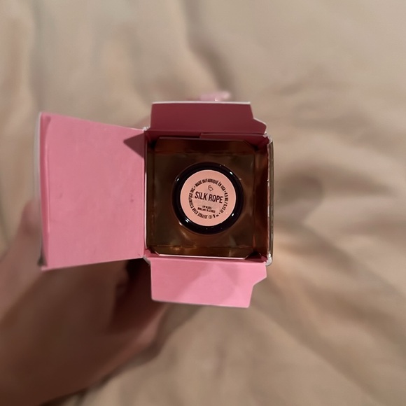 Jeffree Star The Gloss Silk Rope Lip Gloss - Picture 10 of 10